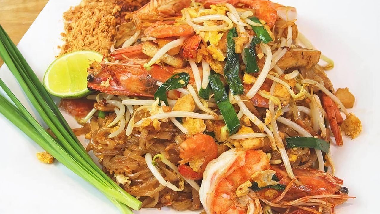 1. Pad Thai