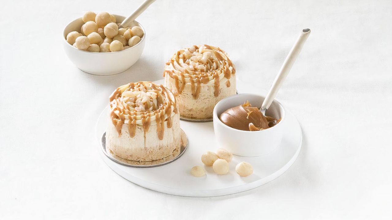Caramel Macadamia Cheesecake