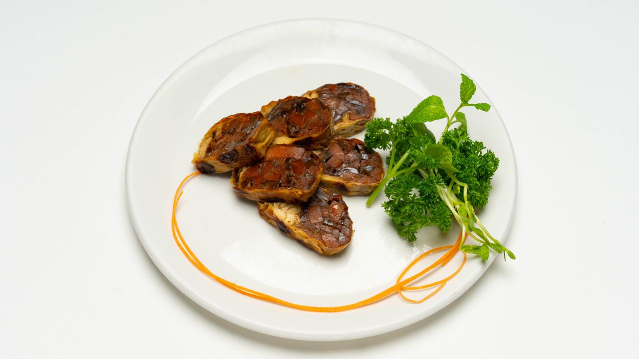 “Vegetarian” Goose 虎皮烟素鹅