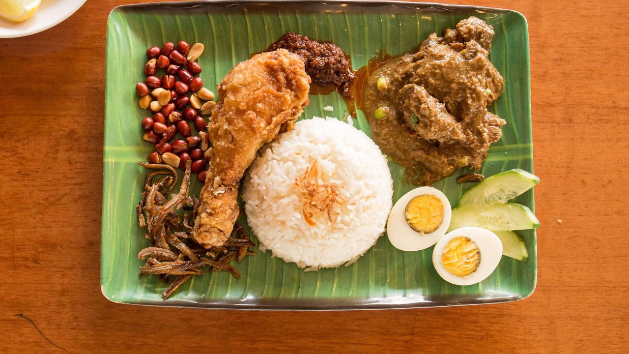 Nasi Lemak Complete B