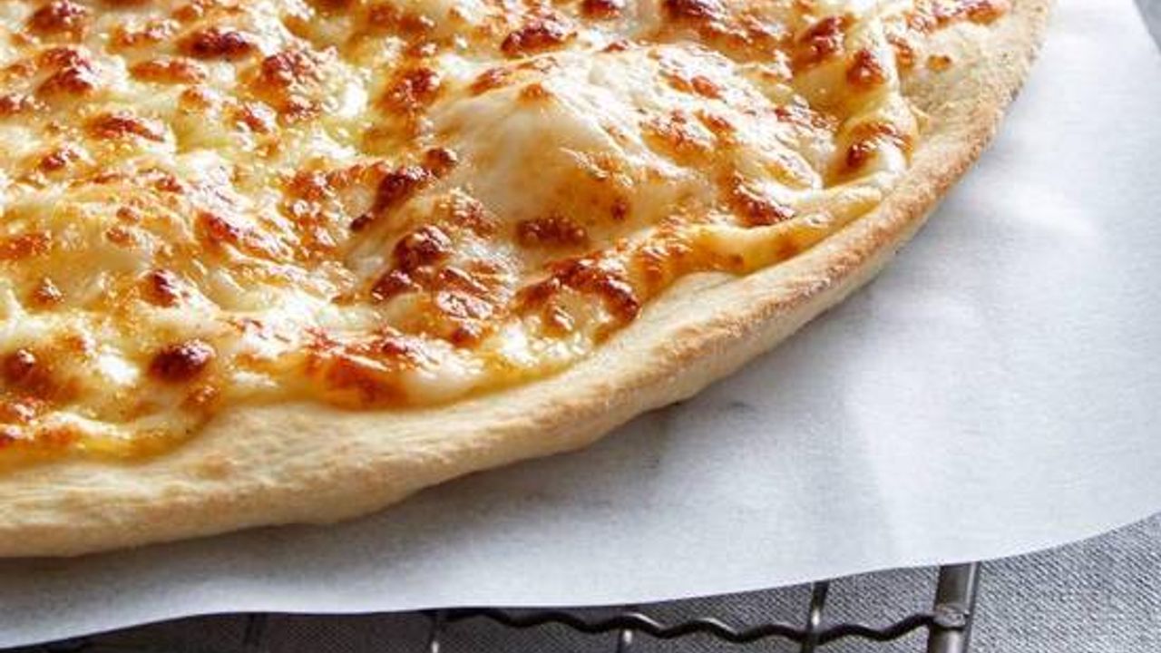 Cheese Pizza