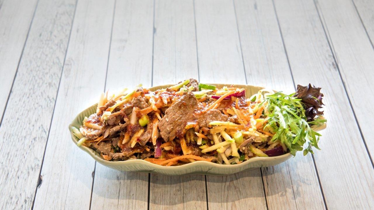 Beef Salad (Namtok Nuer)