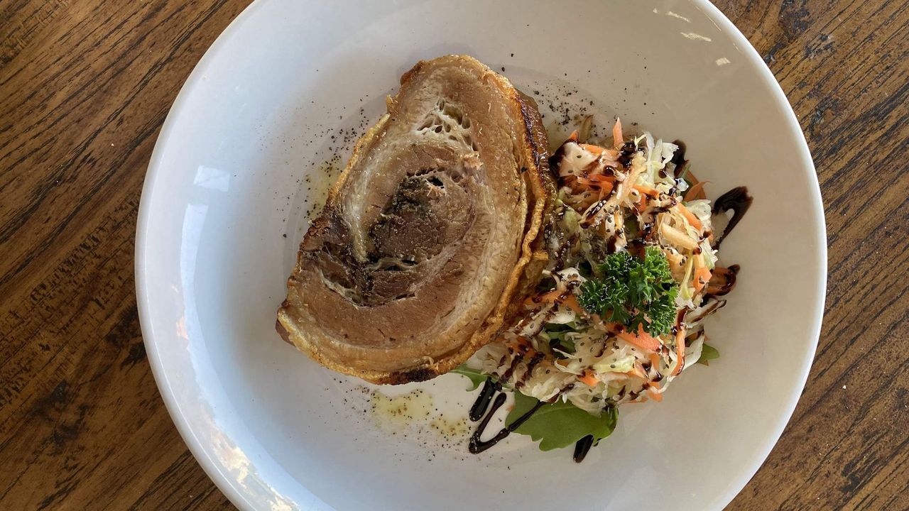Porchetta w Pickled Salad (u)