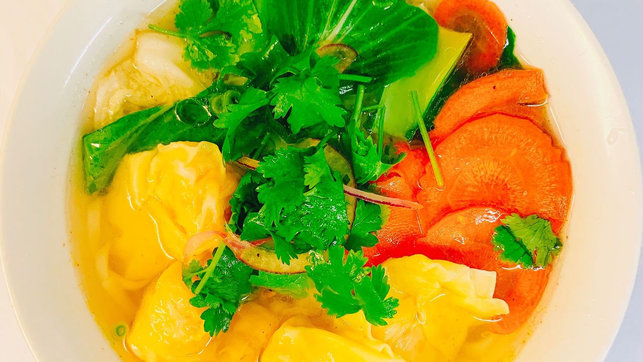 Prawn Wonton Noodle Soup