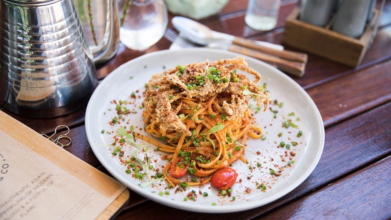 Singaporean Chilli Crab Linguine
