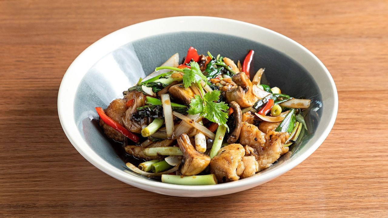 Fresh Basil Leaves Stir Fry Scallop