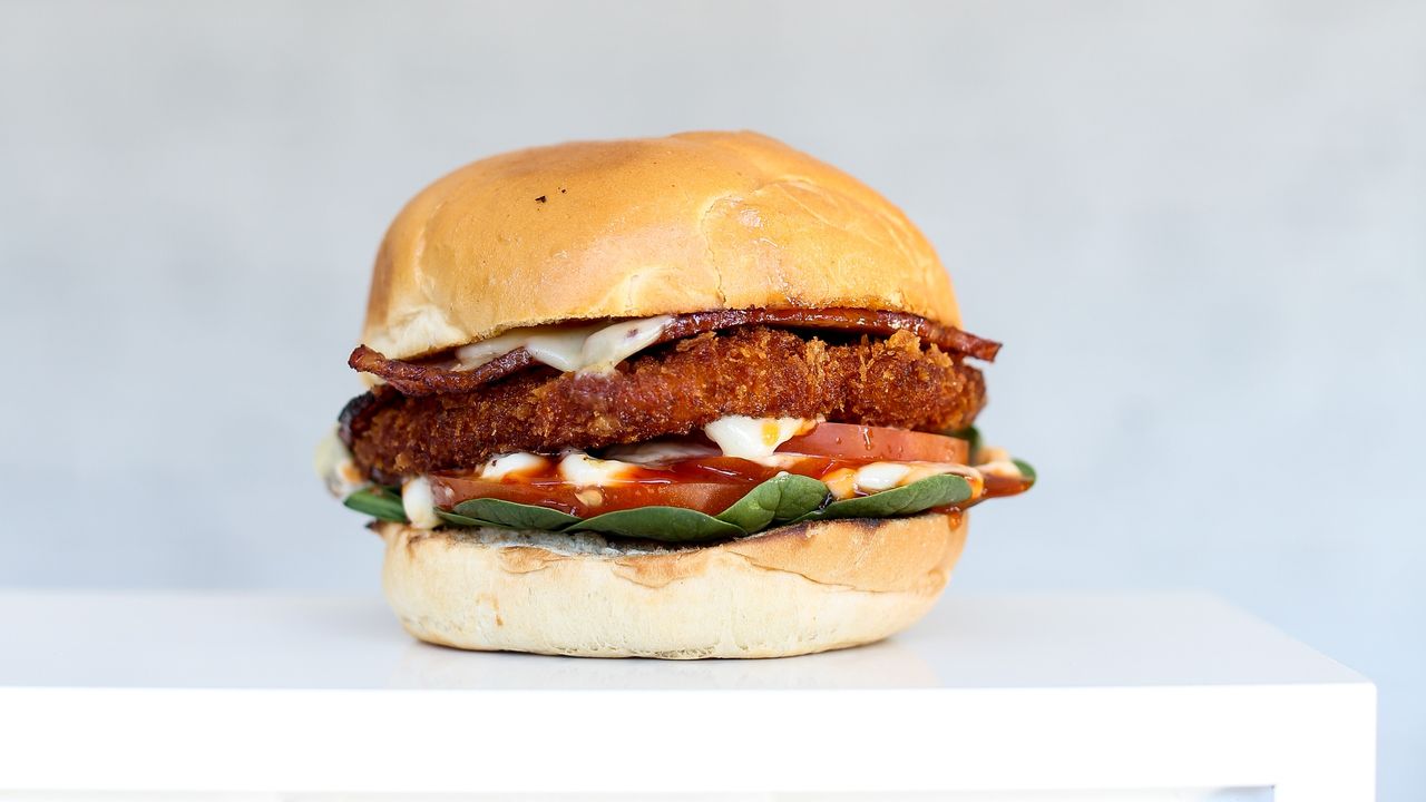 Coney Island Schnitzel Burger