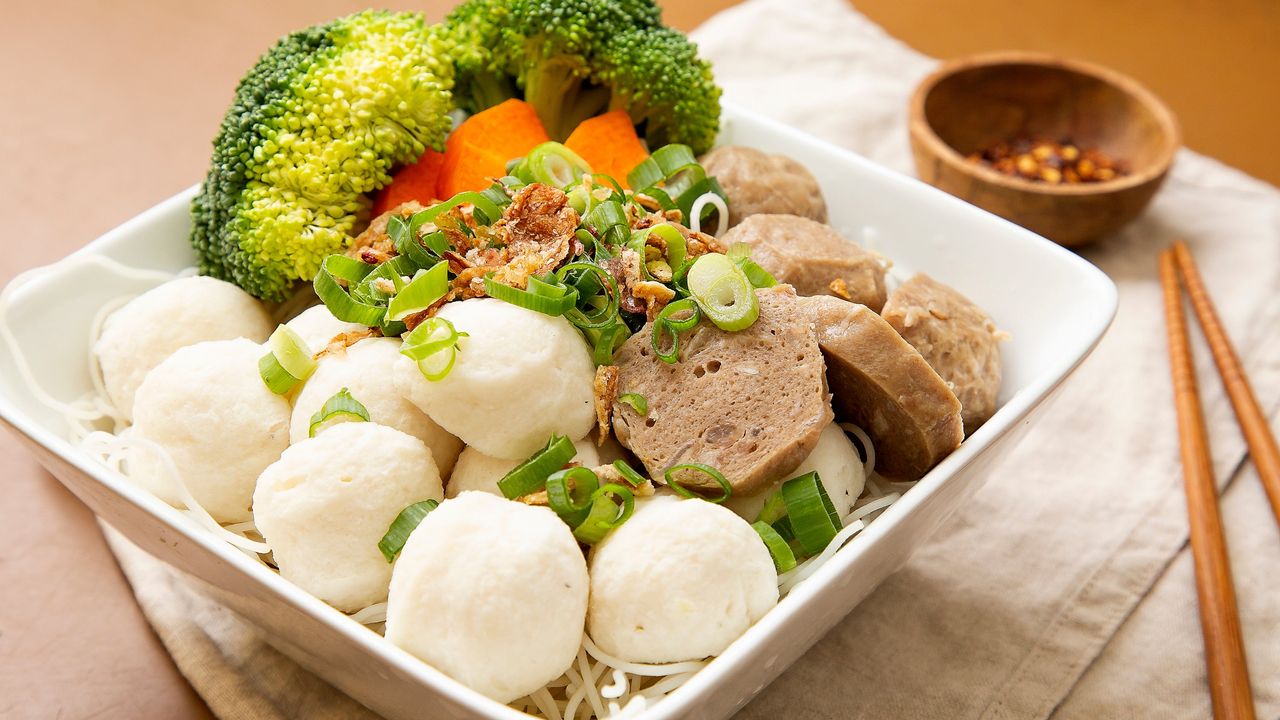 Fish and Beef Ball Soup
