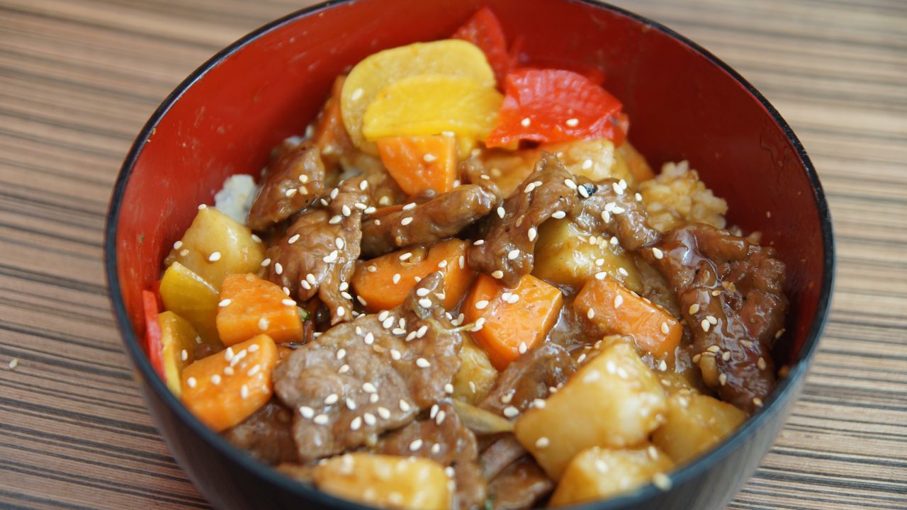 Beef Curry Don