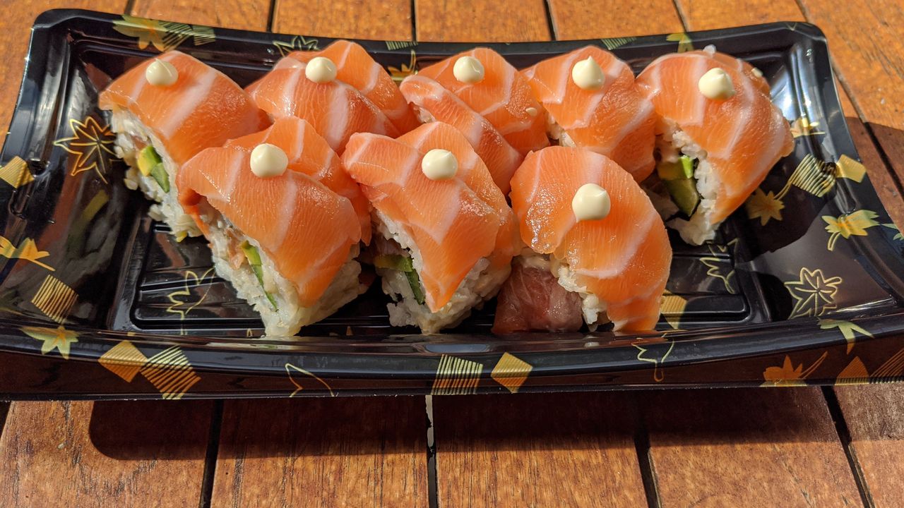 Bruce Salmon Roll