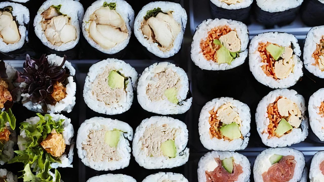 2.Teriyaki Chicken Sushi Roll