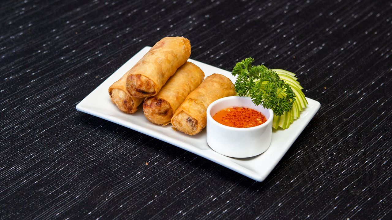 Spring Rolls (4 Pieces)