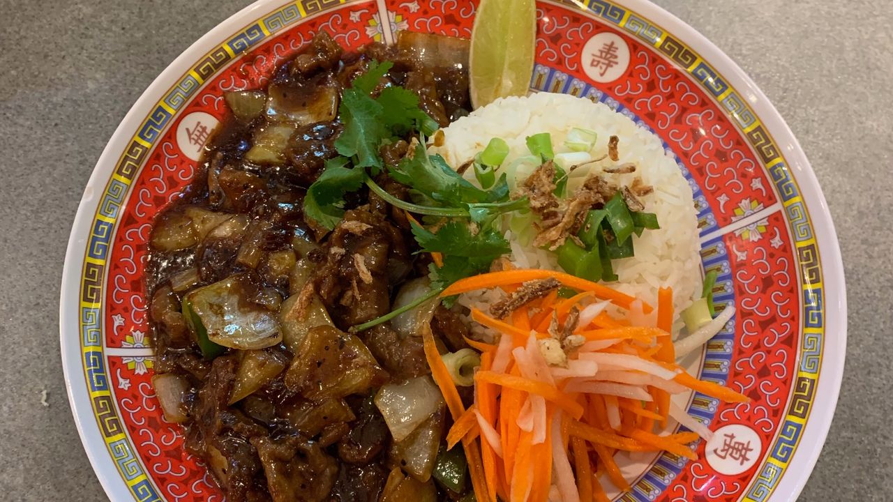 Garlic, Lime & Black Pepper Beef with Steamed Rice