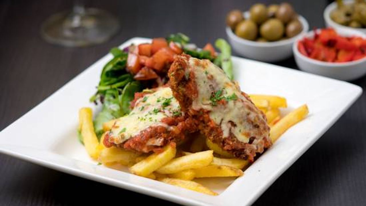Chicken Parmigiana