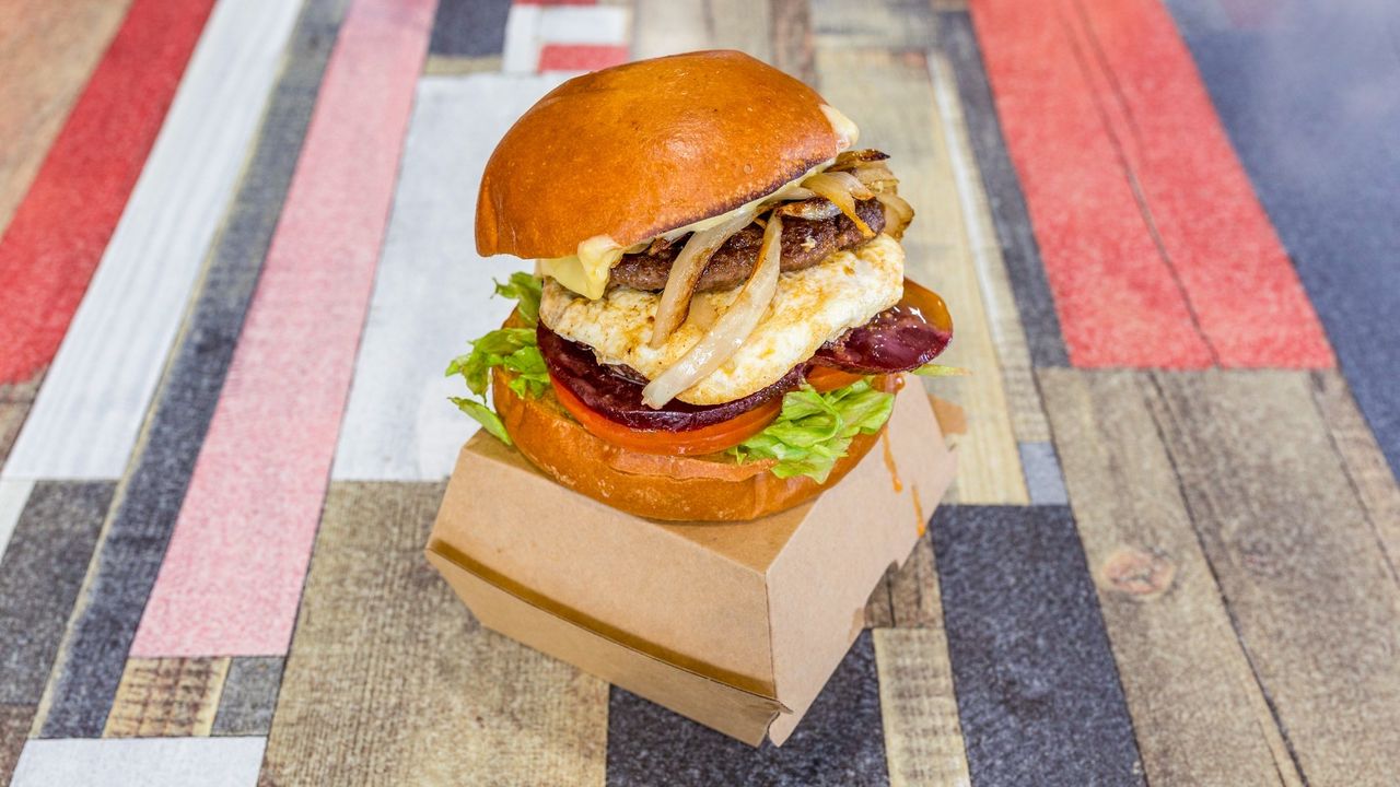 Xtreme Burger