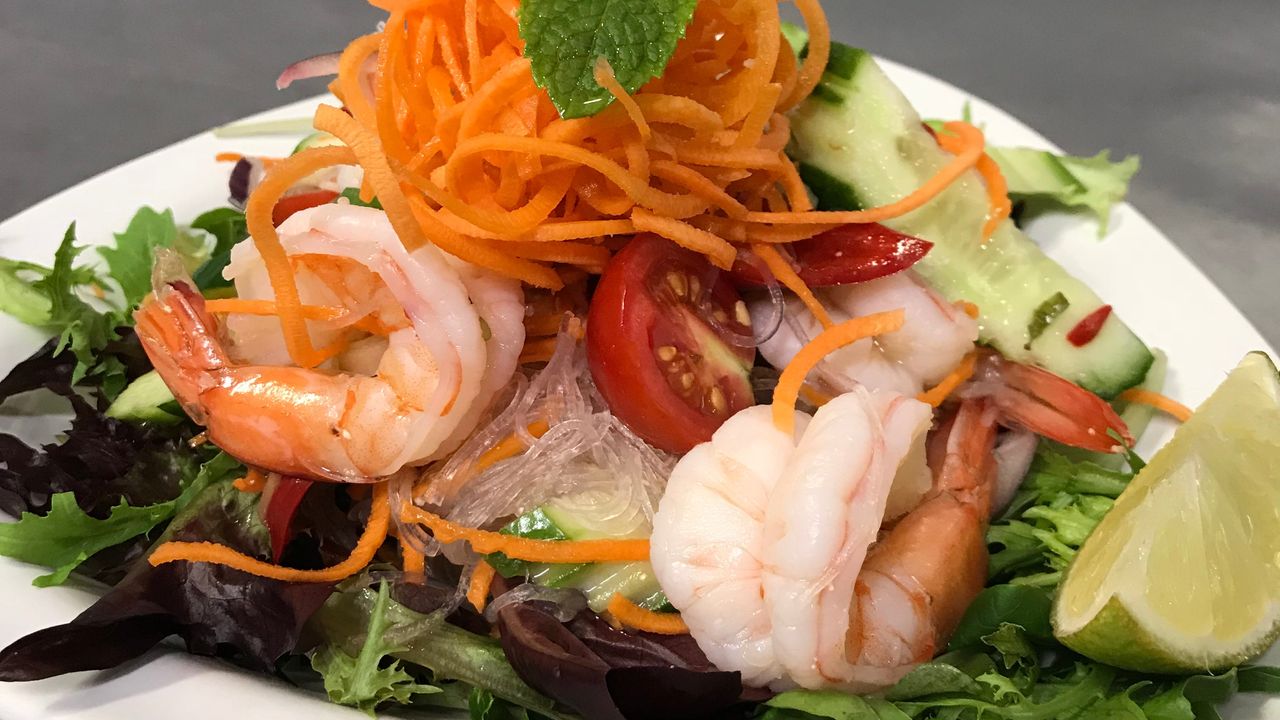 Pla-Goong (Little Hot) (Salad)