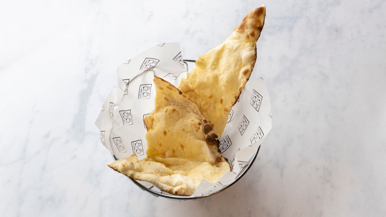 Plain Buttered Naan (VG)