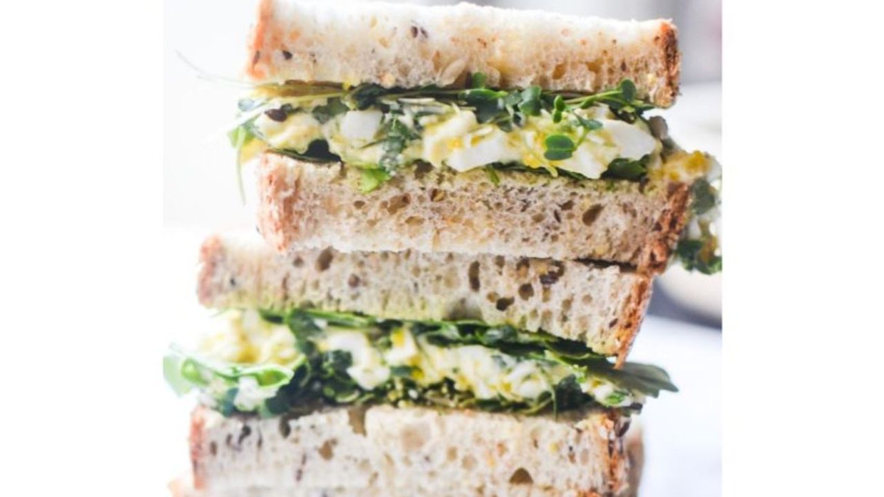 Chicken, Avocado and Lettuce Sandwich