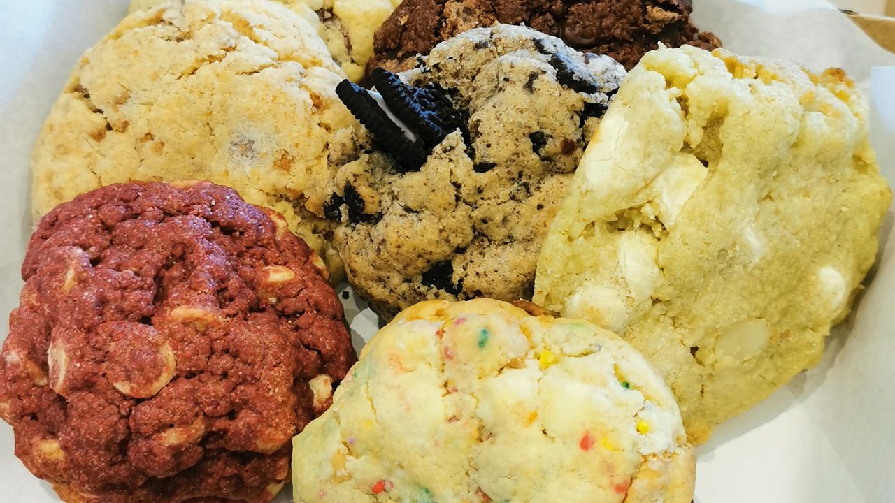 COOKIE FAMILY