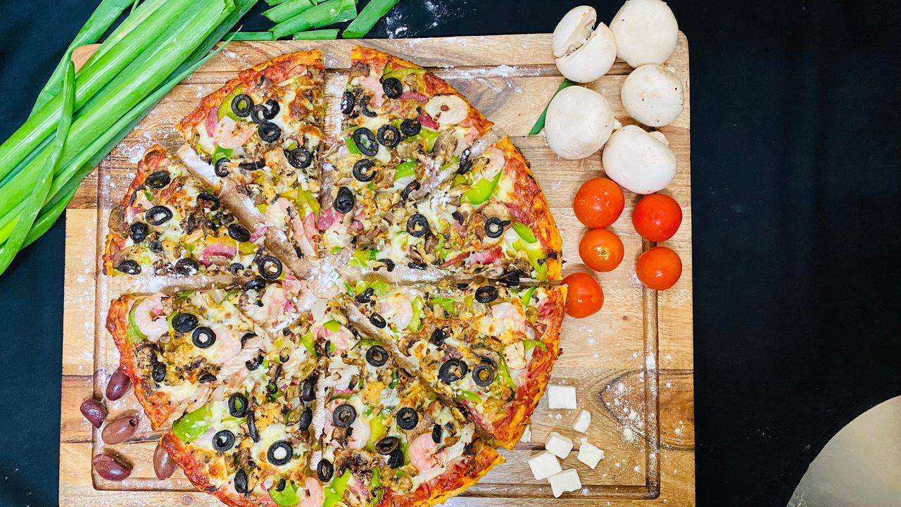 Budgie's Special Pizza