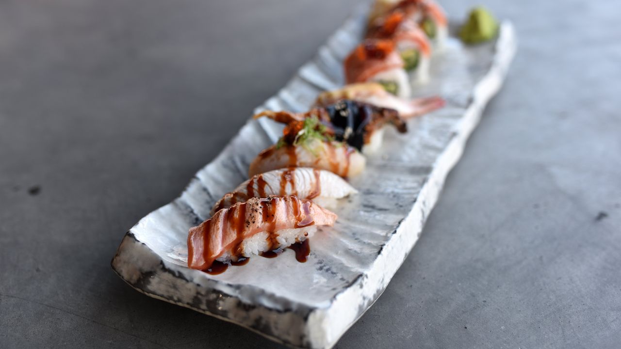 Aburi Sushi Set (9 Pcs)