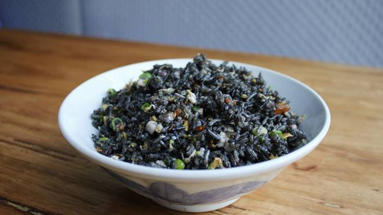 XO fried rice with squid ink & egg
