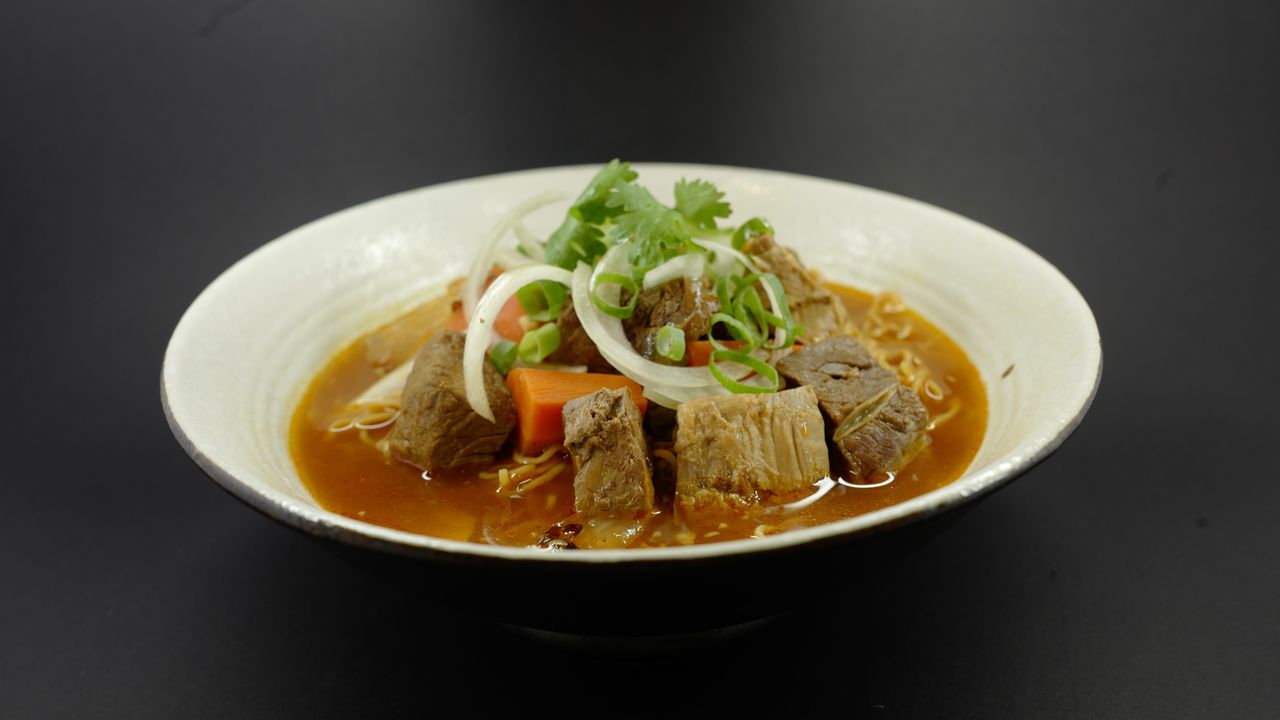 10. Stew Beef Brisket Egg Noodle Soup/牛腩湯麵