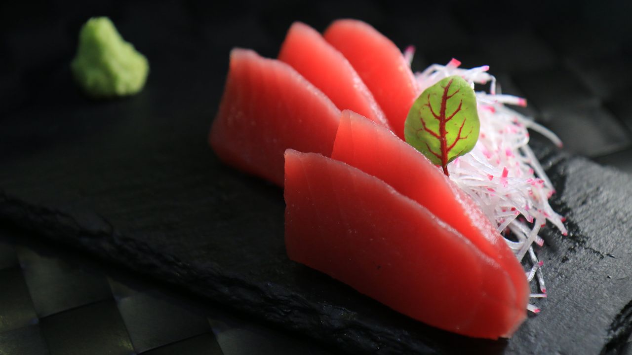 Tuna Sashimi (5 Pieces)