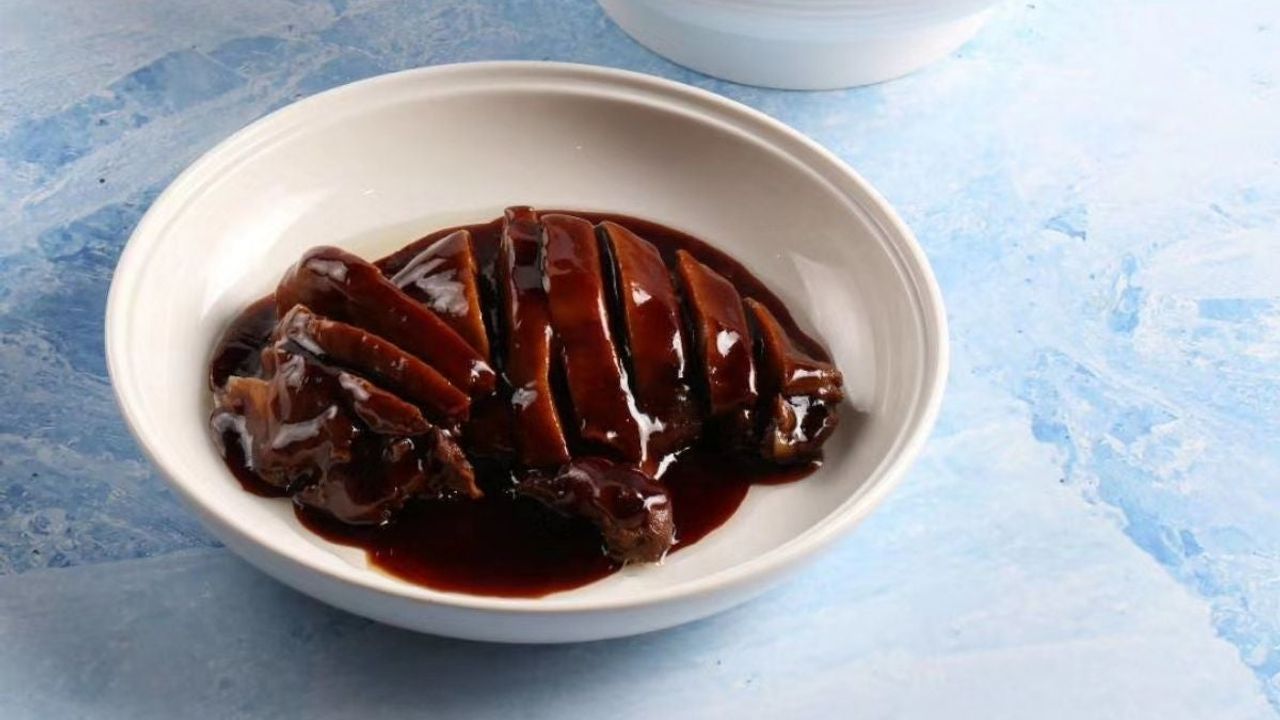 Braised Duck with Noodles or Rice