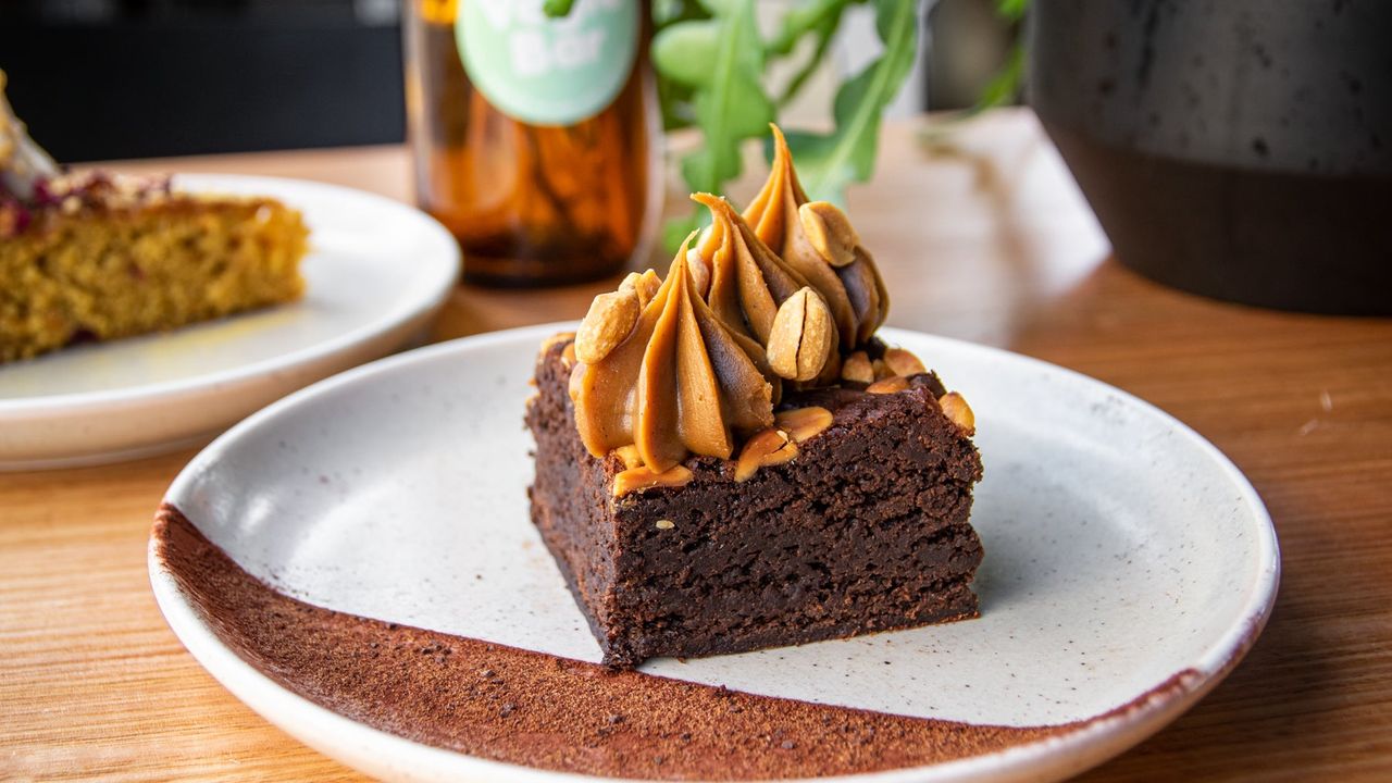 Peanut Butter Brownie (V,GF)