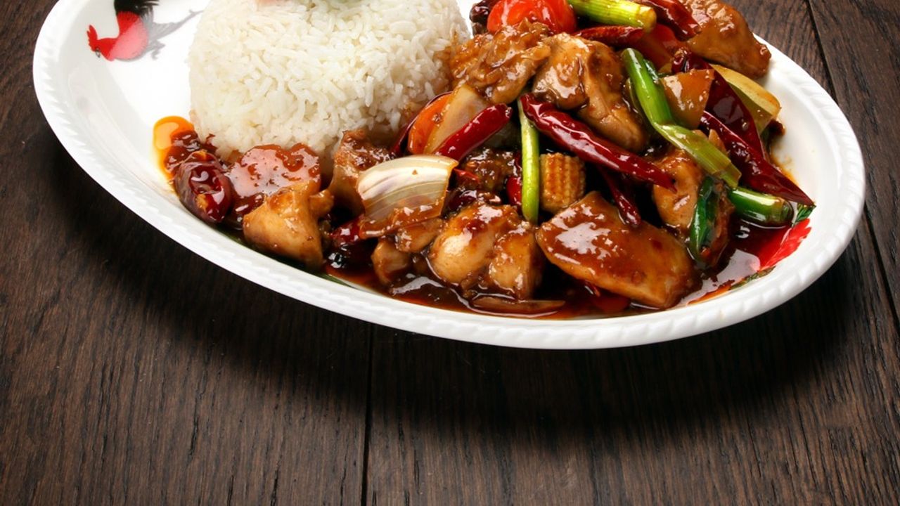 R19. Szechuan Chicken with Rice