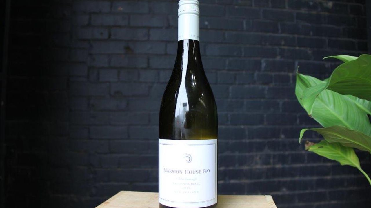 Mansion House Bay Sauvignon Blanc
