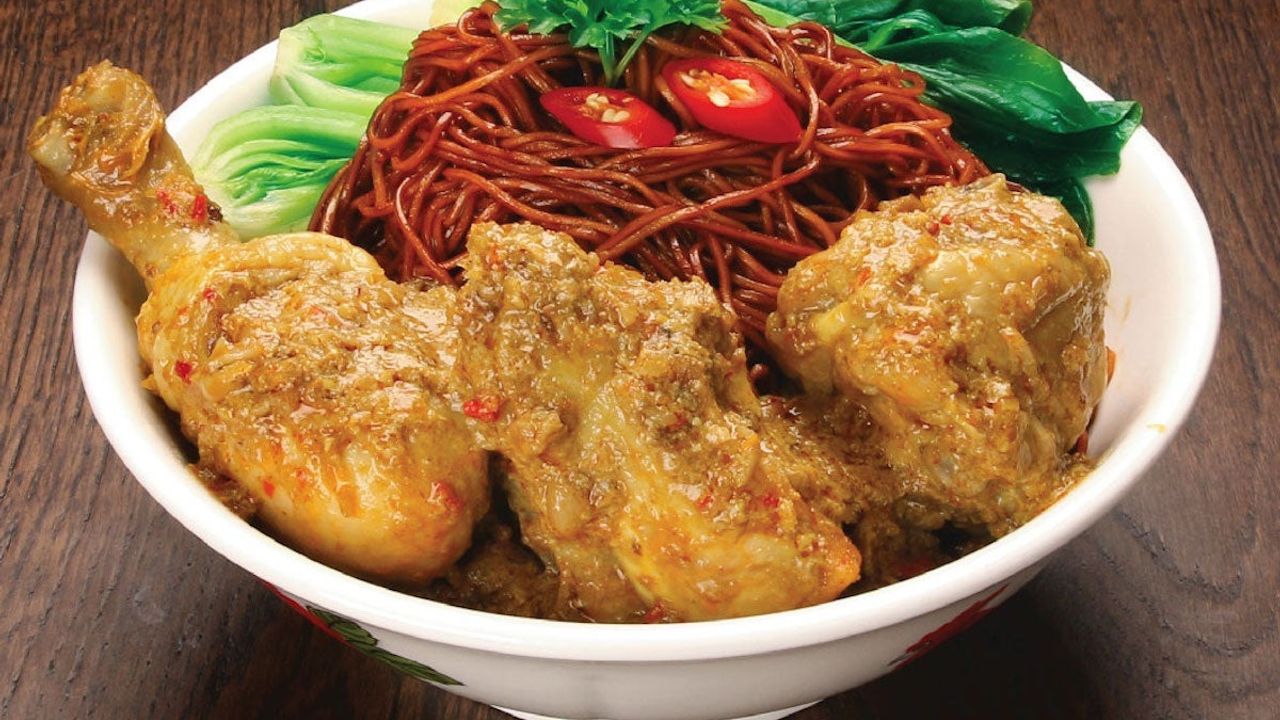 Curry Chicken Dry Noodles