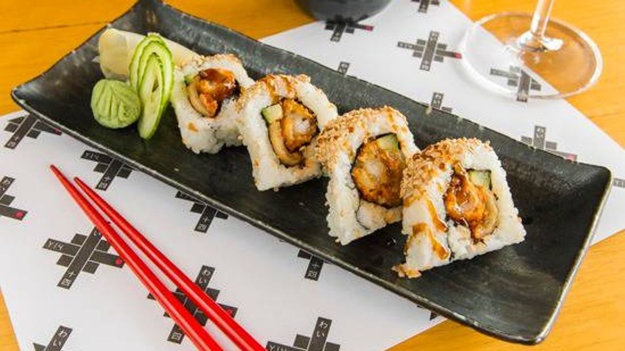 Crispy Prawn + Kimchi Roll