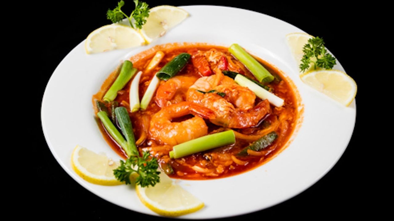 Malaysian Chili King Prawns
