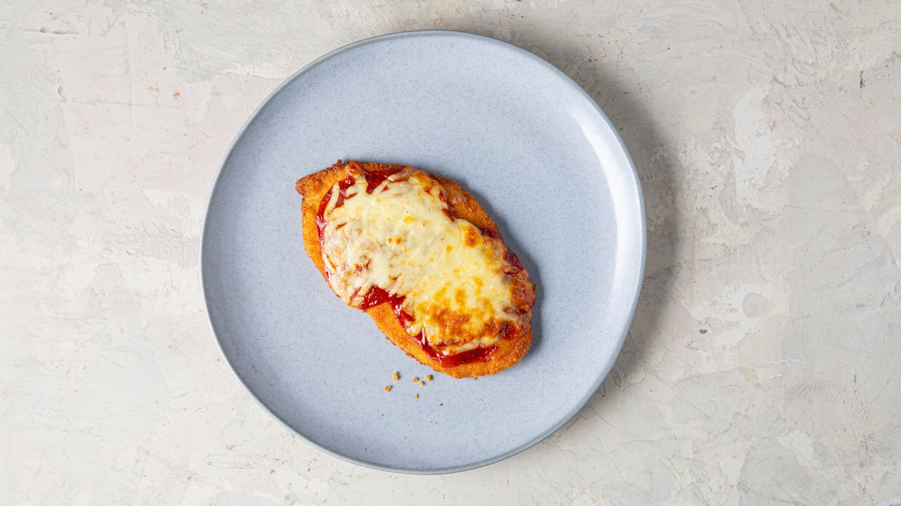 Parma Chicken  (2052 kJ)