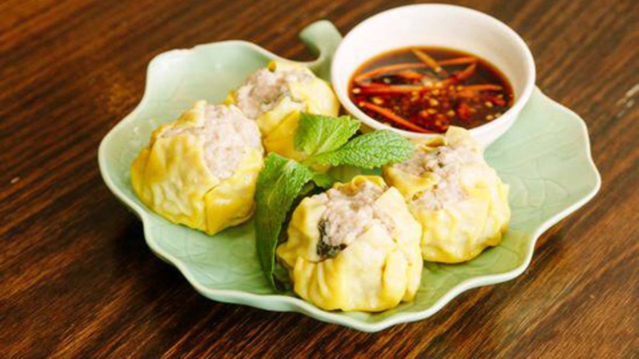 Home Make Steam Dim Sim (4 Pieces)