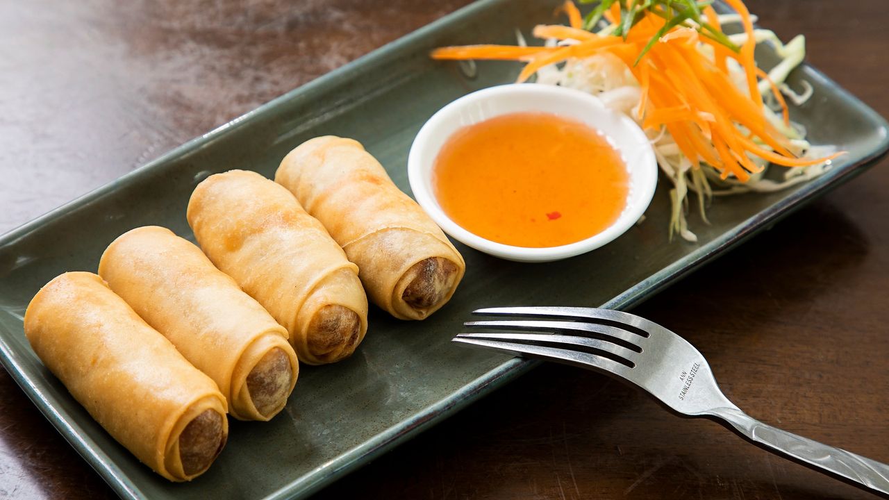 Spring Rolls (4 Pieces)