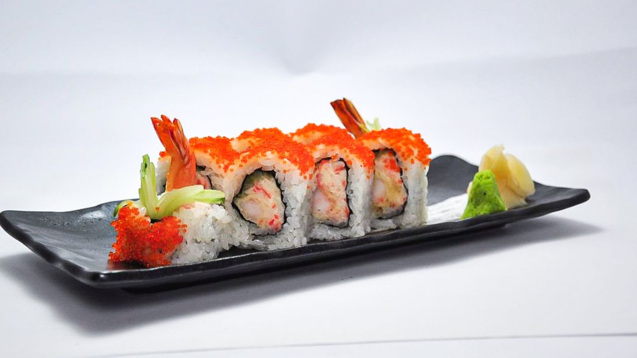 Tempura Prawn Roll 8 Pieces