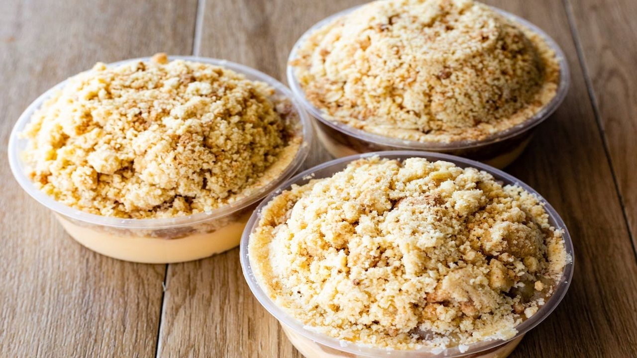 Apple Crumble with Custard