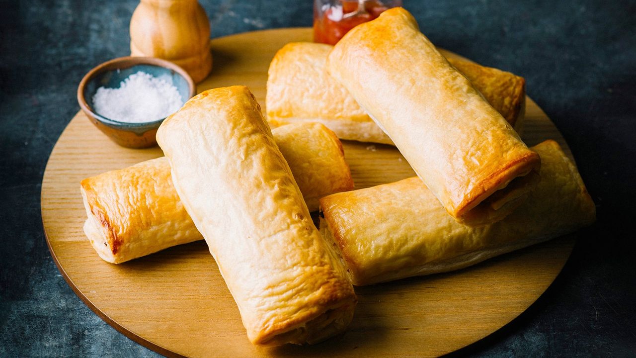 Take Home Dinner Deal (6 Sausage Rolls) - Heat at Home