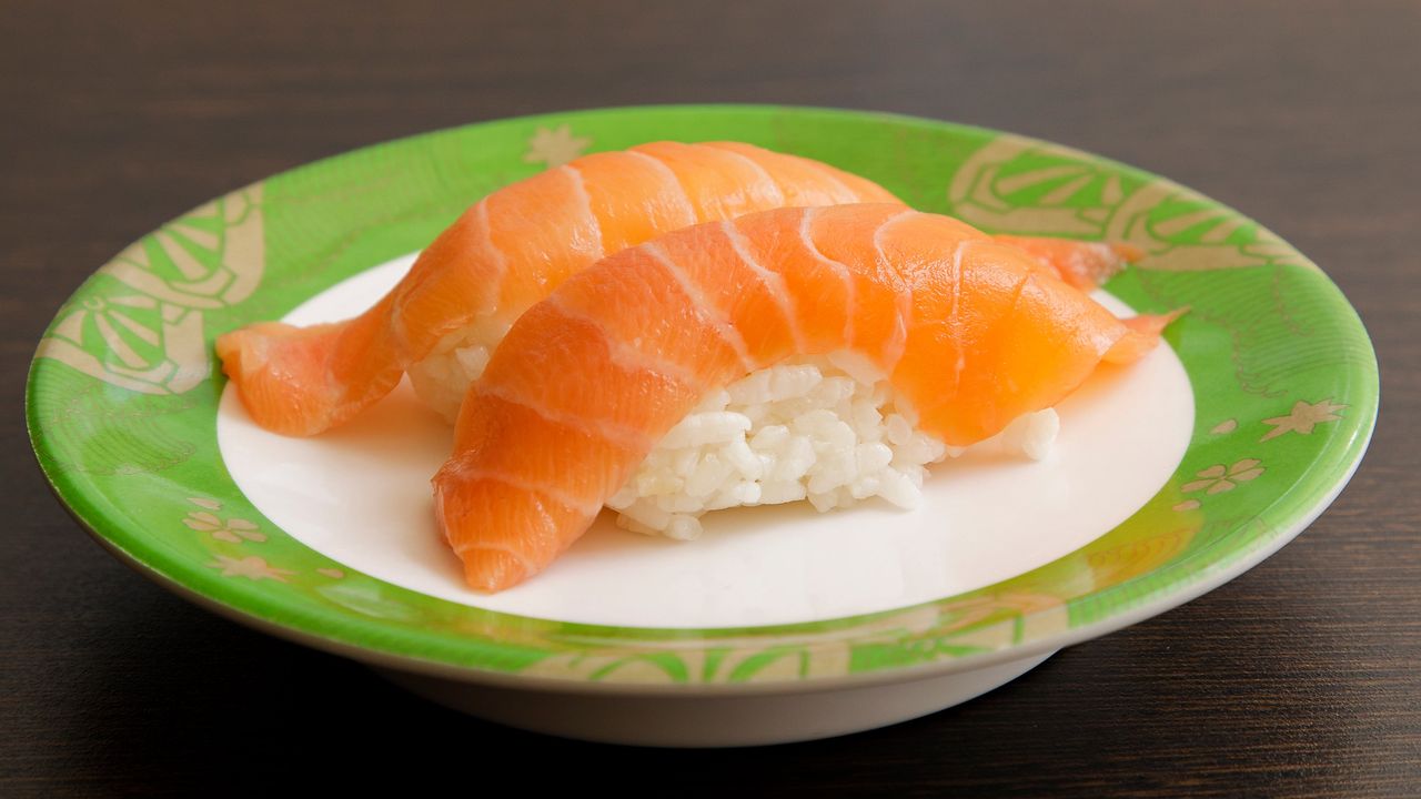 Salmon Nigiri (GF)