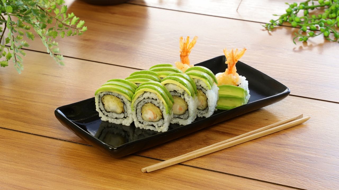 Tiger Roll (8 Pieces)
