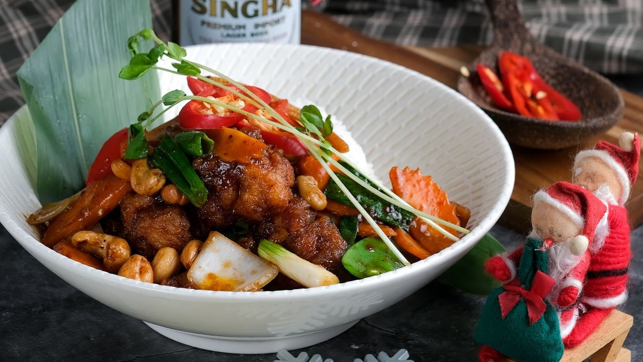 Crispy Chicken Cashew Nut Stir-fry