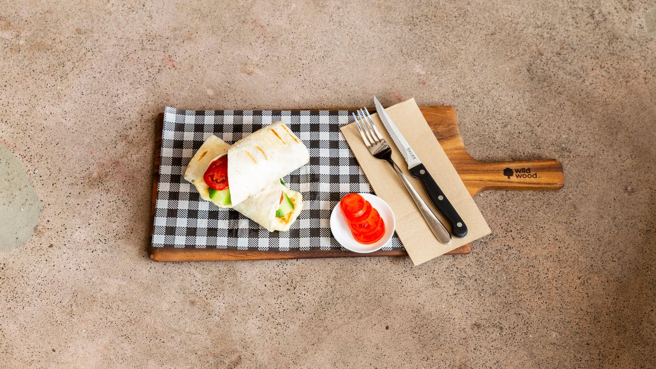 Halloumi Wrap (V) (GF)