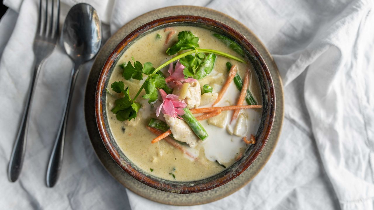 Green Chicken Curry