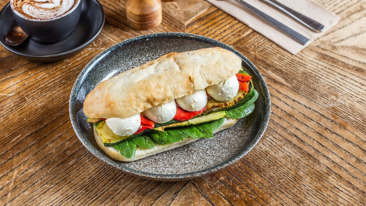 Vegetarian Panini (v)