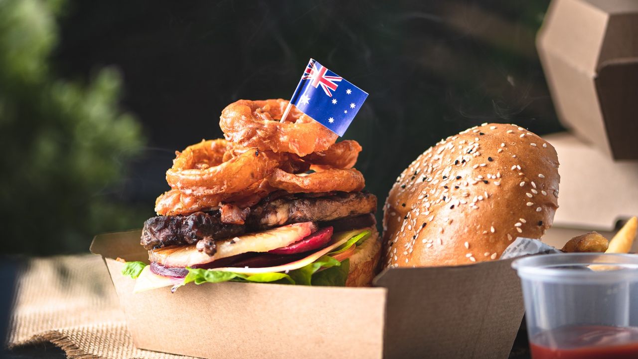 Lunch Aussie Aussie Aussie Steak Burger