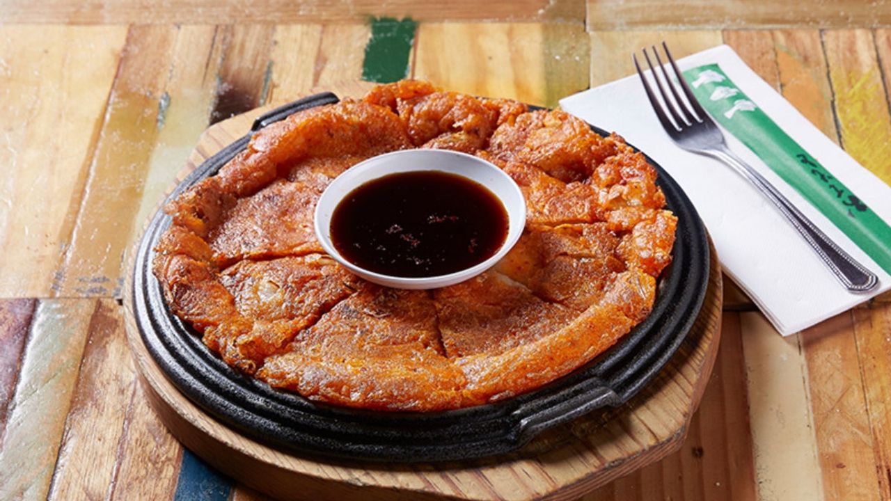Kimchi pancake