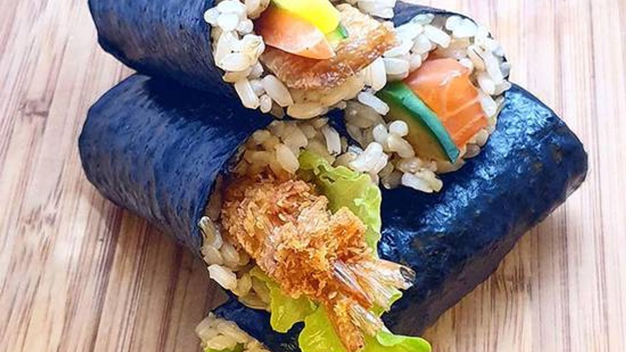 Sushi - Brown rice box (4 rolls)